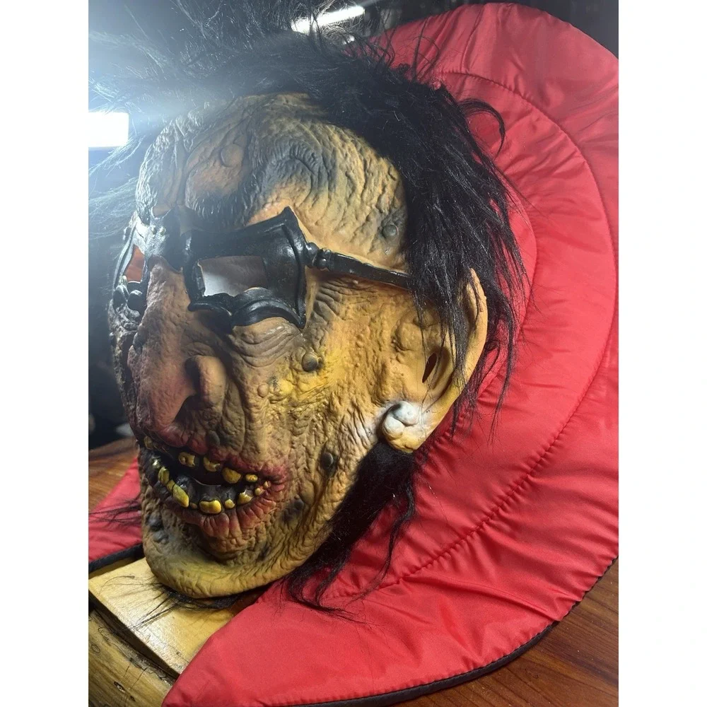 NOS Vintage Topstone Nu-Skin Halloween Mask w/Collar Danbury CT‎ Vampire